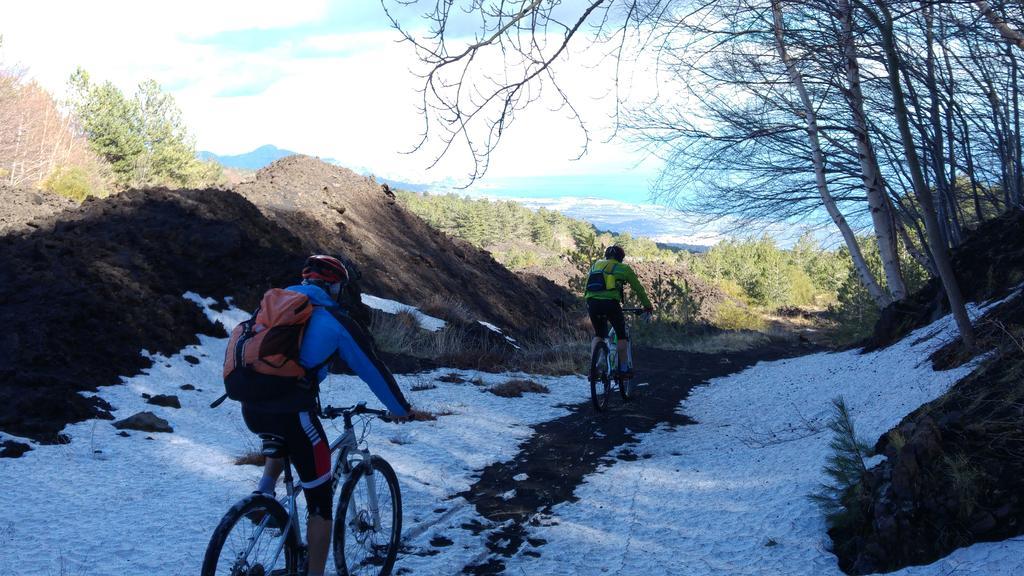 Etna Bike Holiday Zafferana Etnea Exteriér fotografie